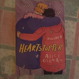 Heartstopper Volume 4 


***B2 G1 Free!*** - Read Description